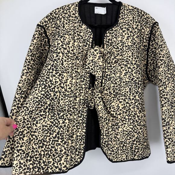 ASOS DESIGN Quilted Animal Kimono Jacket Over Sized Medium Boxy Artsy - Picture 8 of 13